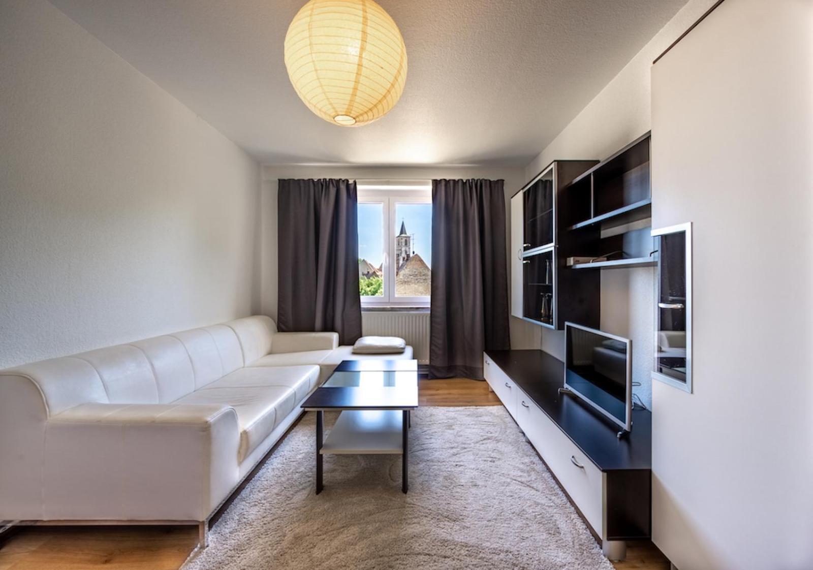Sl'Otel Budget Bernburg Bagian luar foto